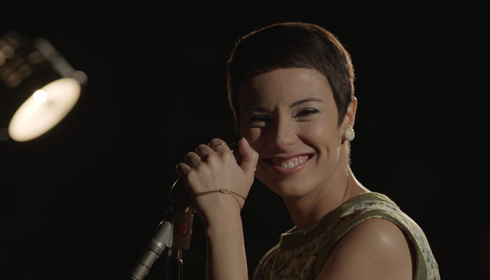 Andréia Horta no filme Elis