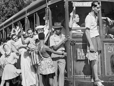 No carnaval de 1941, bonde para Cascadura no RJ