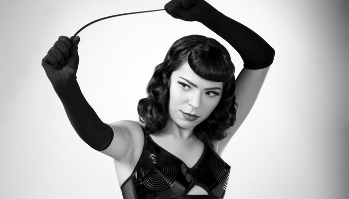 Bettie Page é inspiração para o Pin-Up do Mês de agosto do Universo Retrô -  Universo Retrô