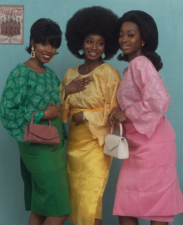 Foto do fotógrafo nigeriano Oye Diran inspirado nas mulheres dos anos 60