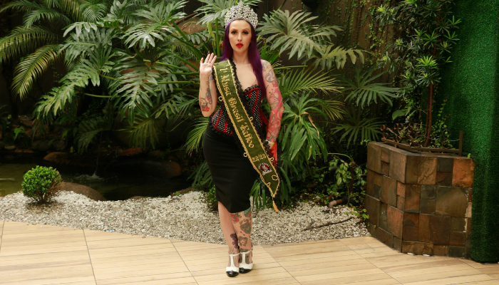 Miss Cherry Doll Pin-Up Tatuada ganha concurso Musa Brasil Tattoo