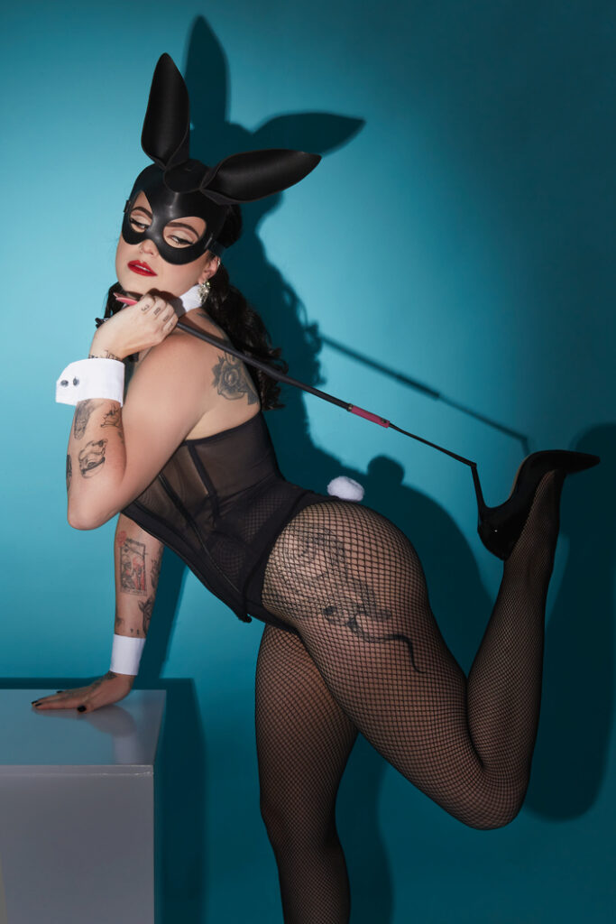 coelhinha retrô Pin-Up páscoa