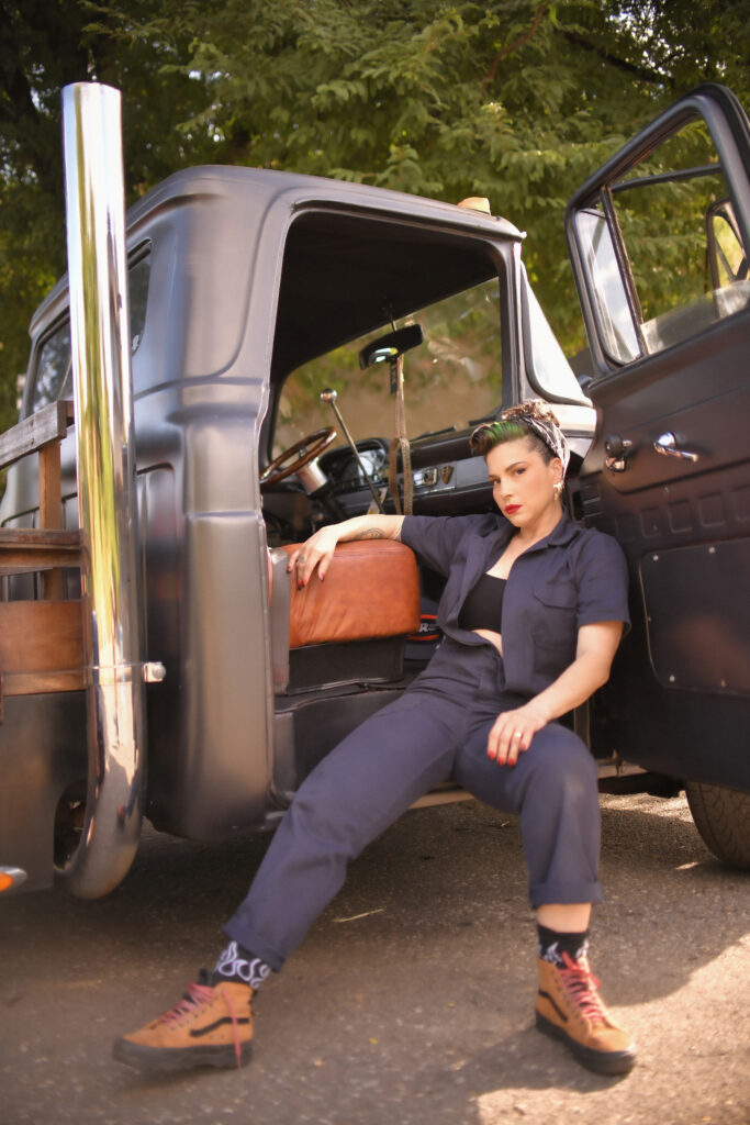 Pin-Up Dany Ervilha Goiânia Custom