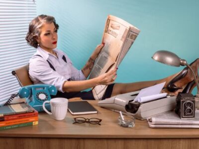 Pin-Up Jornalista Mirella Fonzar Universo Retrô