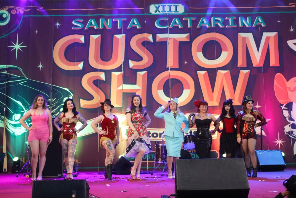 Pin-Ups Circo - SC Custom Show