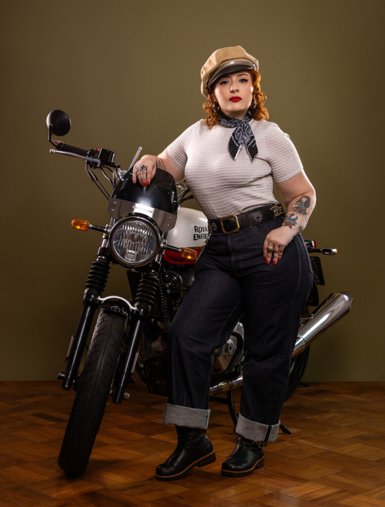 Pin-Up Biker The Wild One O Selvagem Marlon Brando Royal Enfield